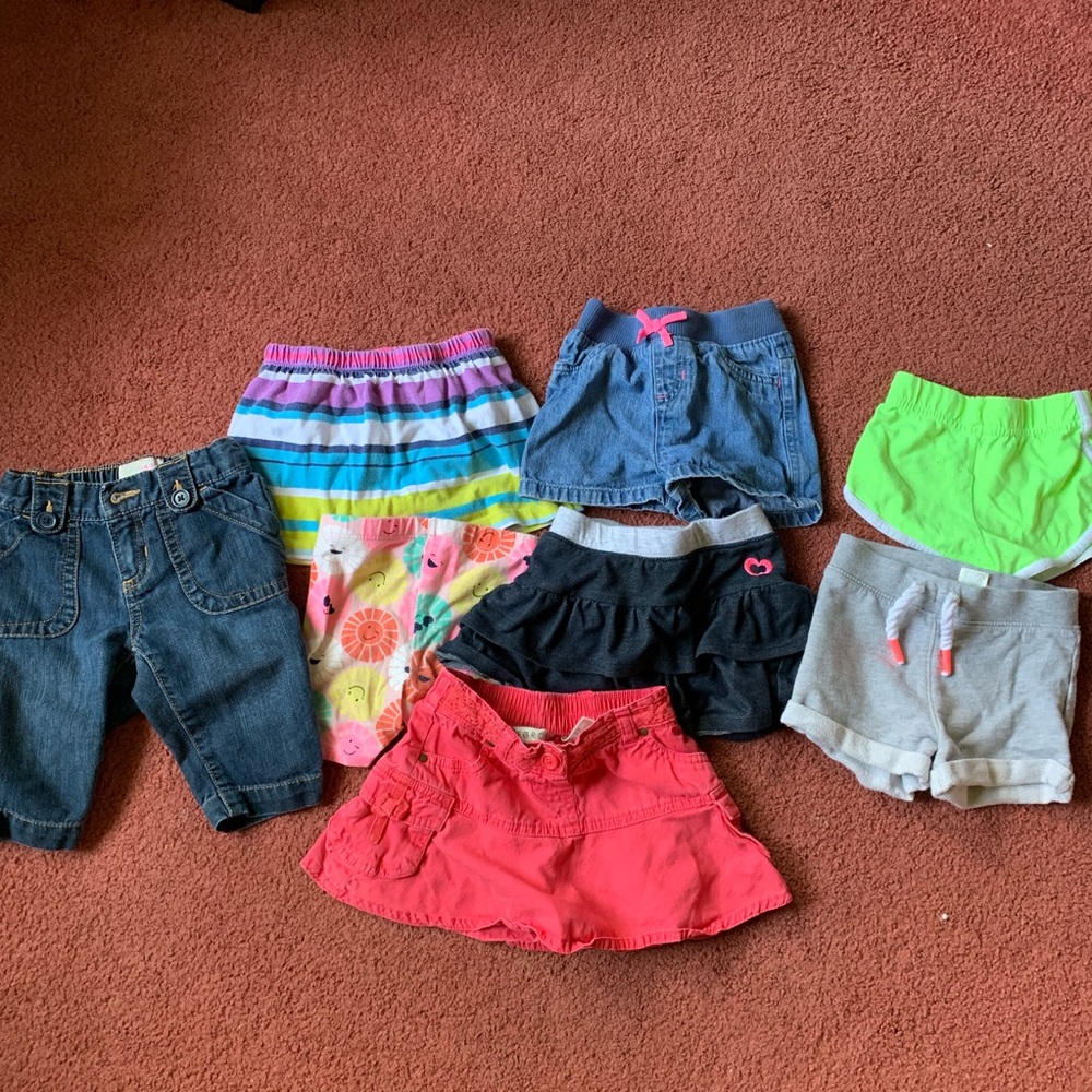 Bundle of summer bottoms.